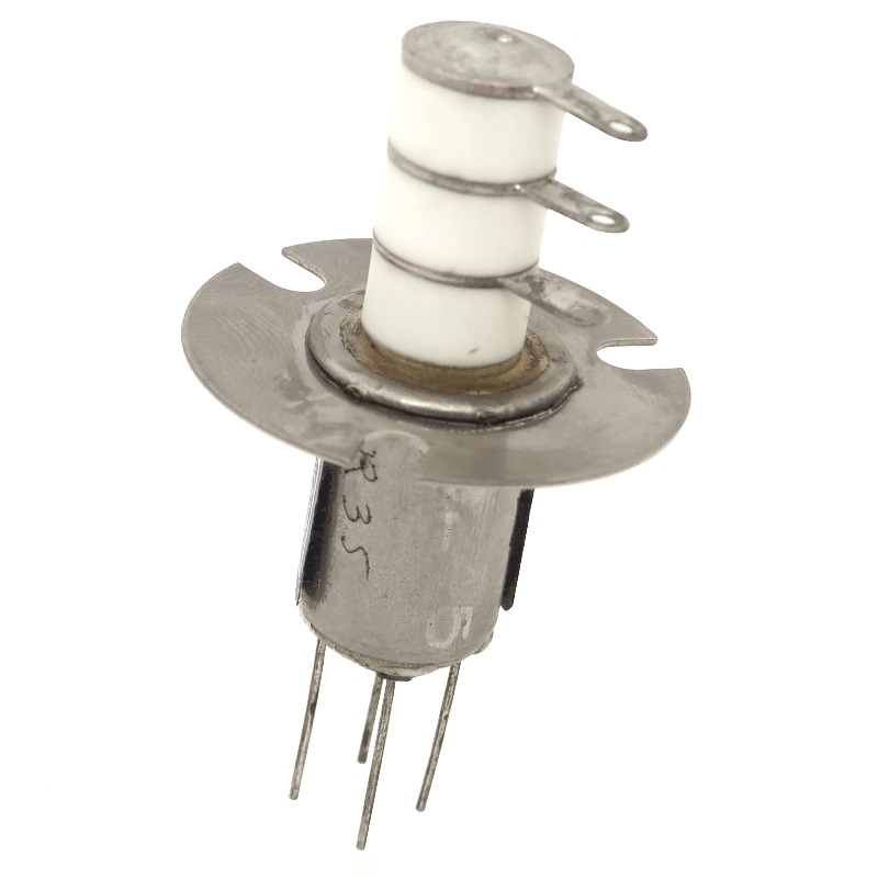 How To Mount Diaphragm-Stacked Vacuum Relays - Optional Flange Mounting Relay 800x800 - Max-Gain systems, Inc